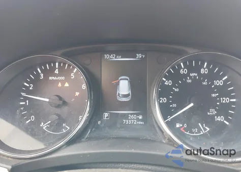 2017 Nissan Rogue Sv z USA, uszkodzony, nr VIN 5N1AT2MV8HC775455